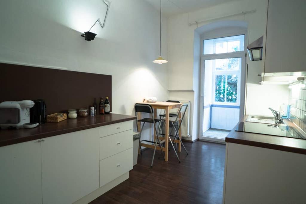 Cosy And Spacious Apartment In The Heart Of Innsbruck Bagian luar foto