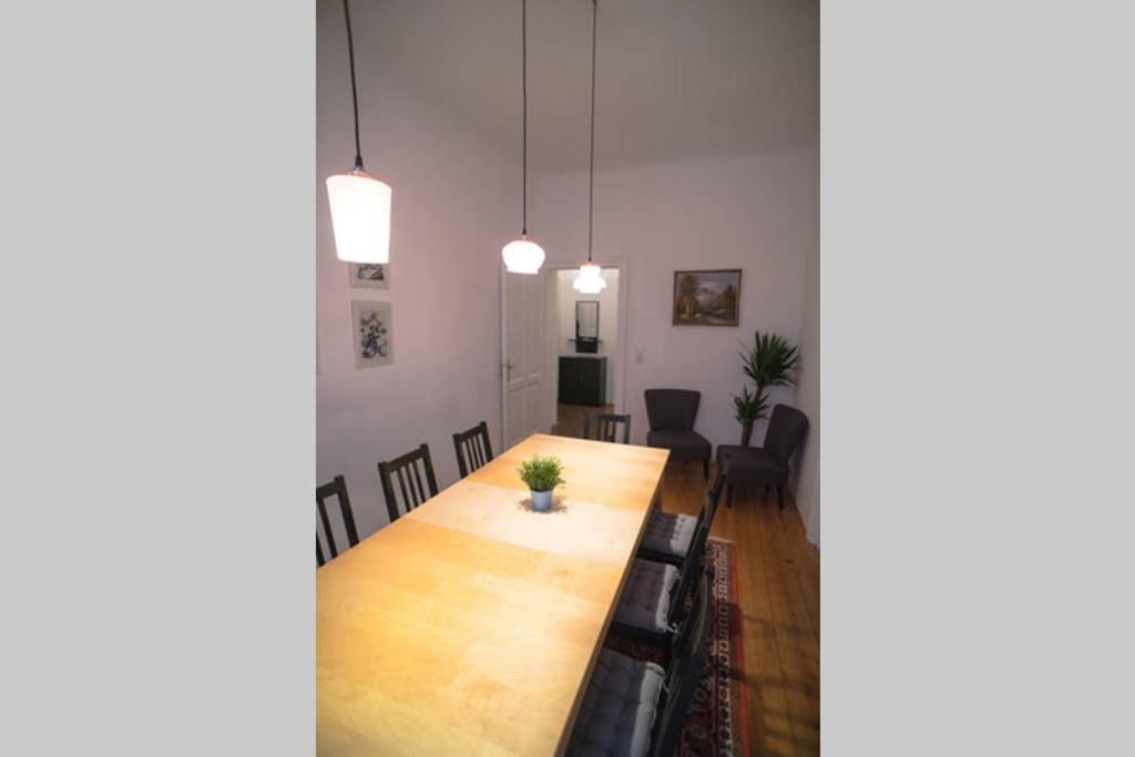 Cosy And Spacious Apartment In The Heart Of Innsbruck Bagian luar foto